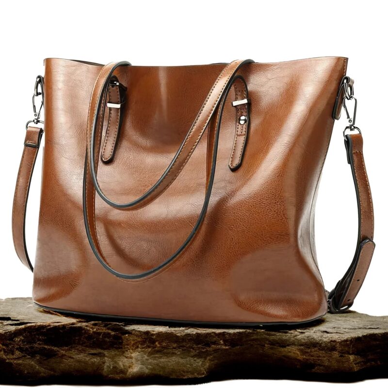 Hui Ying’s Favorite | Vintage Leather Shoulder Handbag