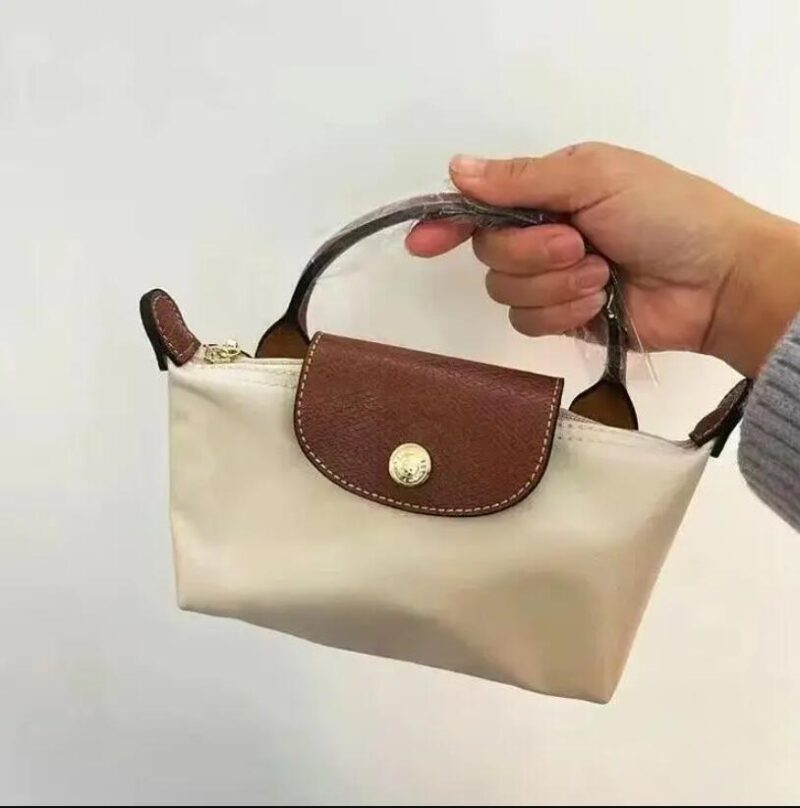 Lynn's Charm | Leather Shoulder Bag - Image 10